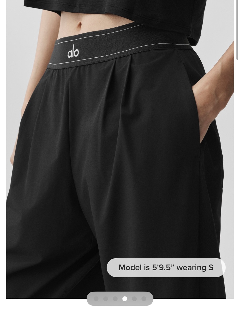 Alo Women's Black trousers